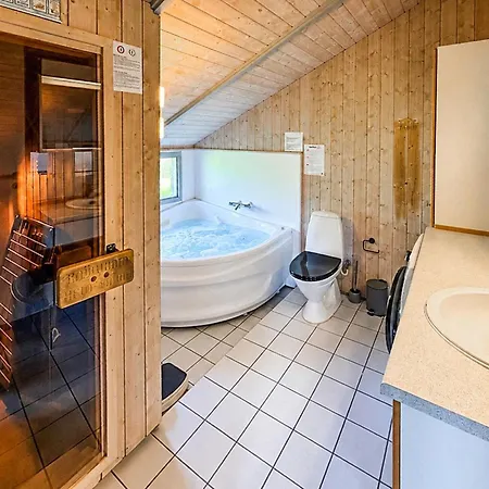 Pet Friendly In Sydals With Sauna Vakantiehuis *